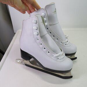 American Athletic Ice Skates child US 12 LIKE NEW CONDITION Unused White REAL